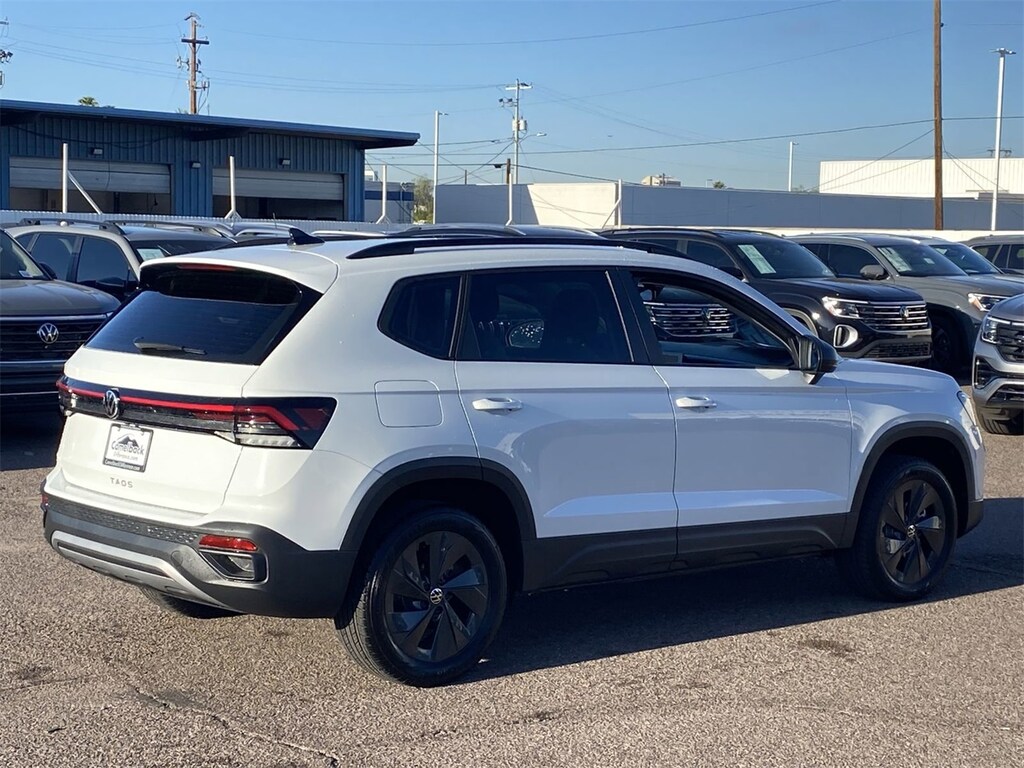 New 2025 Volkswagen Taos 1.5T S SUV