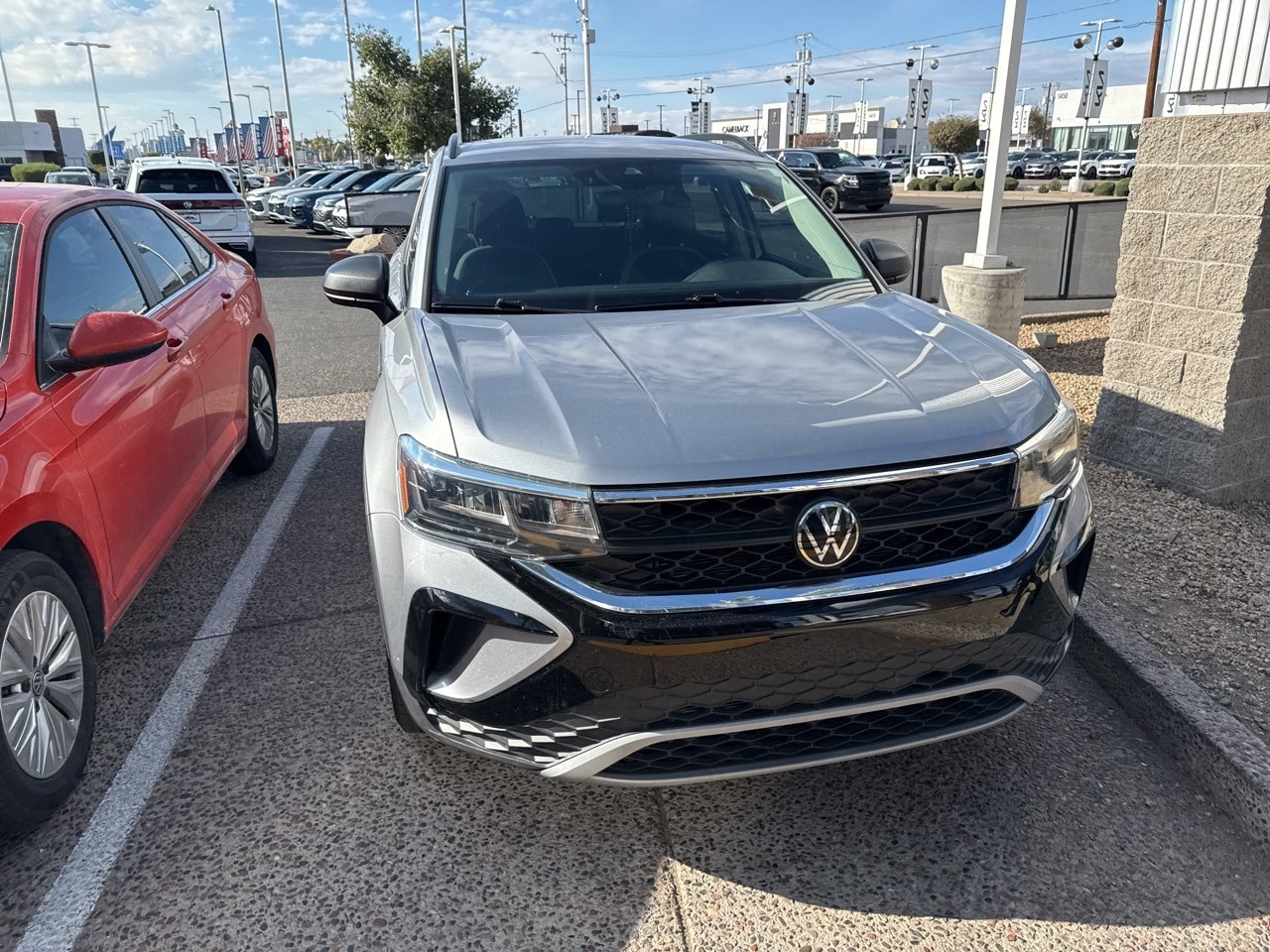 2024 Volkswagen Taos S