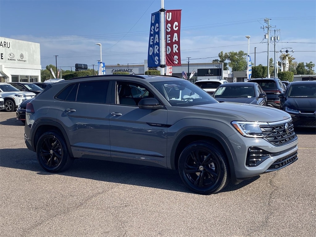 New 2026 Volkswagen Atlas Cross Sport 2.0T SEL R-Line Black SUV