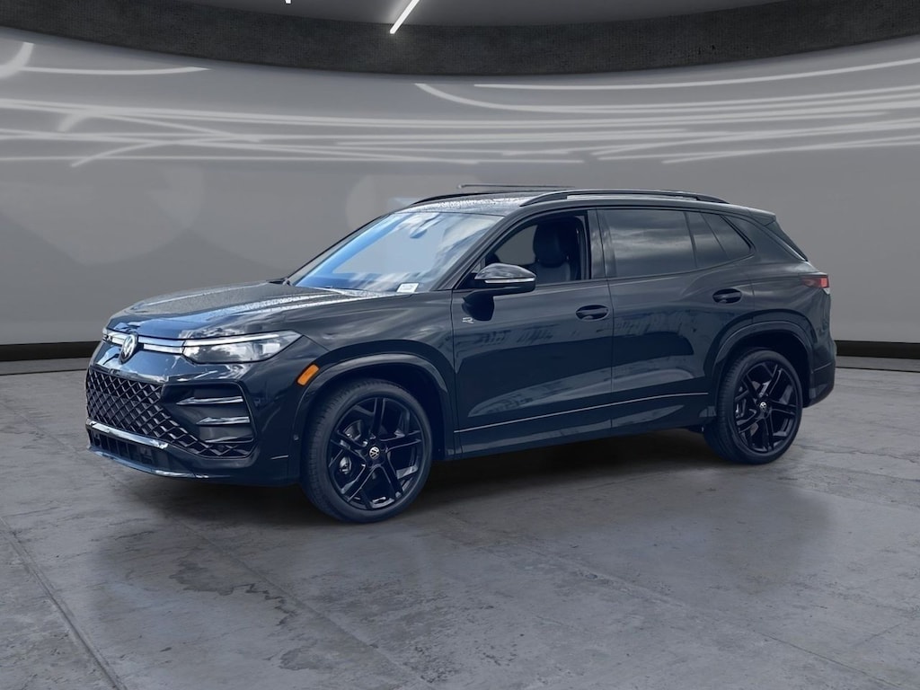 New 2026 Volkswagen Tiguan 2.0T SE R-Line Black SUV