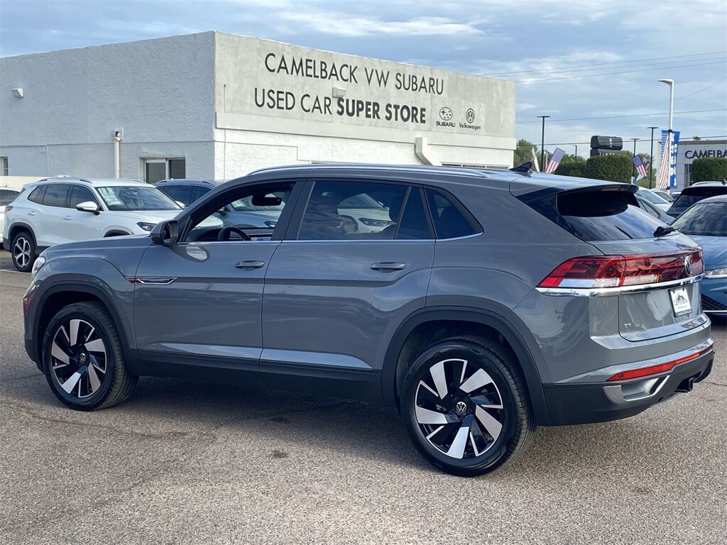 New 2026 Volkswagen Atlas Cross Sport 2.0T SE w/Technology SUV