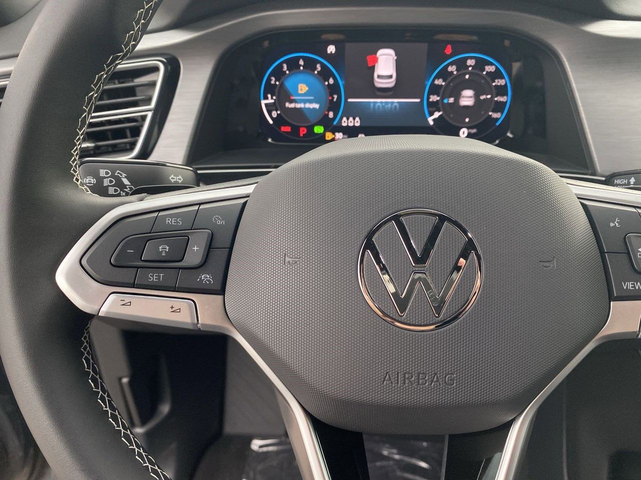 2026 Volkswagen Atlas Cross Sport SE w/Tech - Photo 20