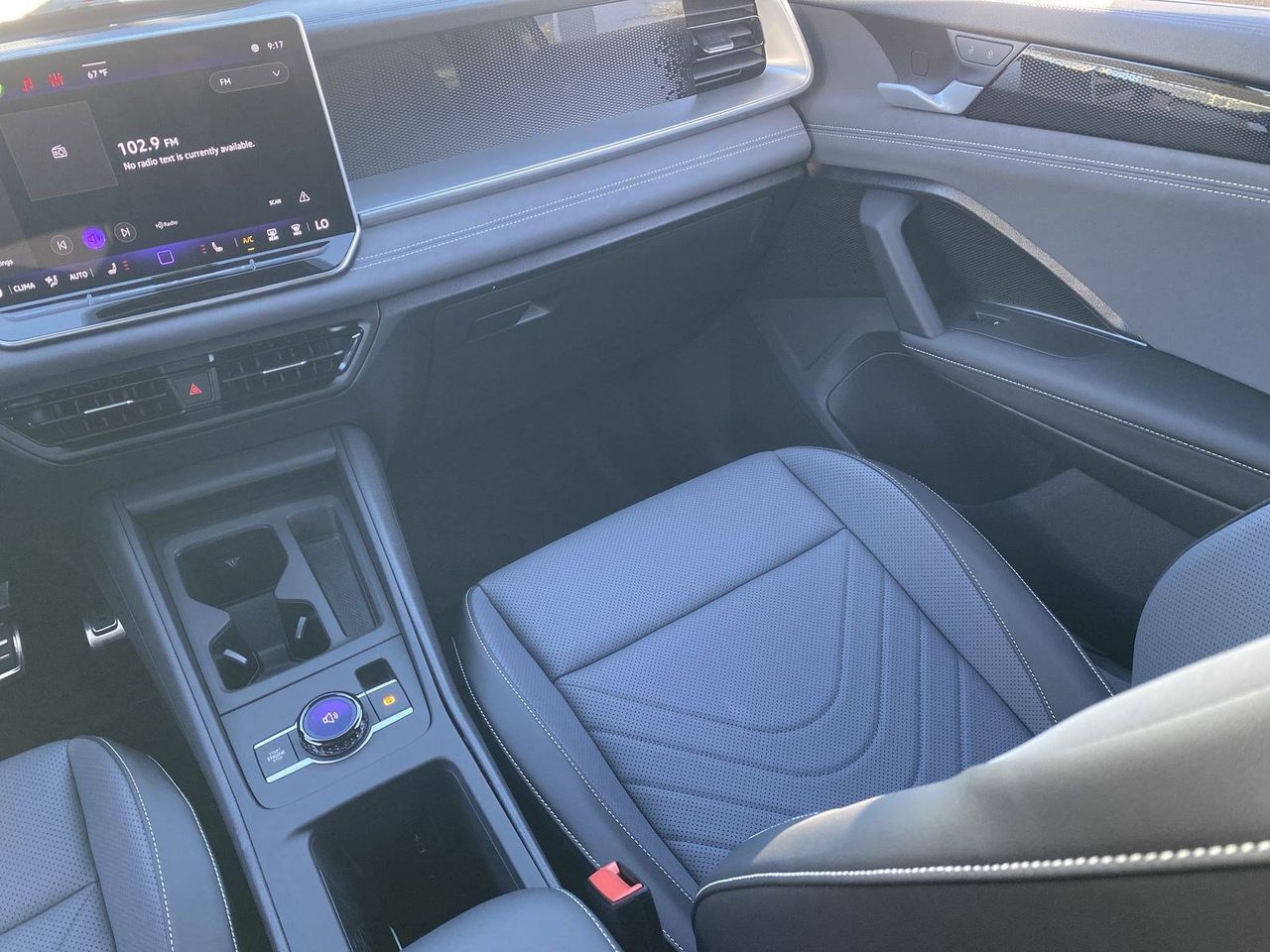 2026 Volkswagen Tiguan SE R-LINE BLACK - Photo 12