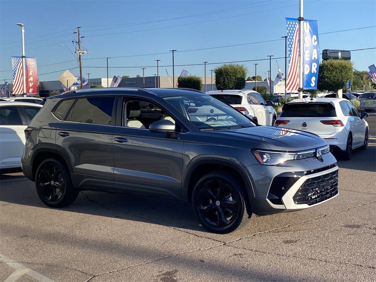 2025 Volkswagen Taos SEL photo 2