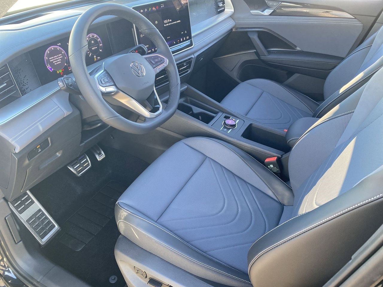 2026 Volkswagen Tiguan SE R-LINE BLACK - Photo 14