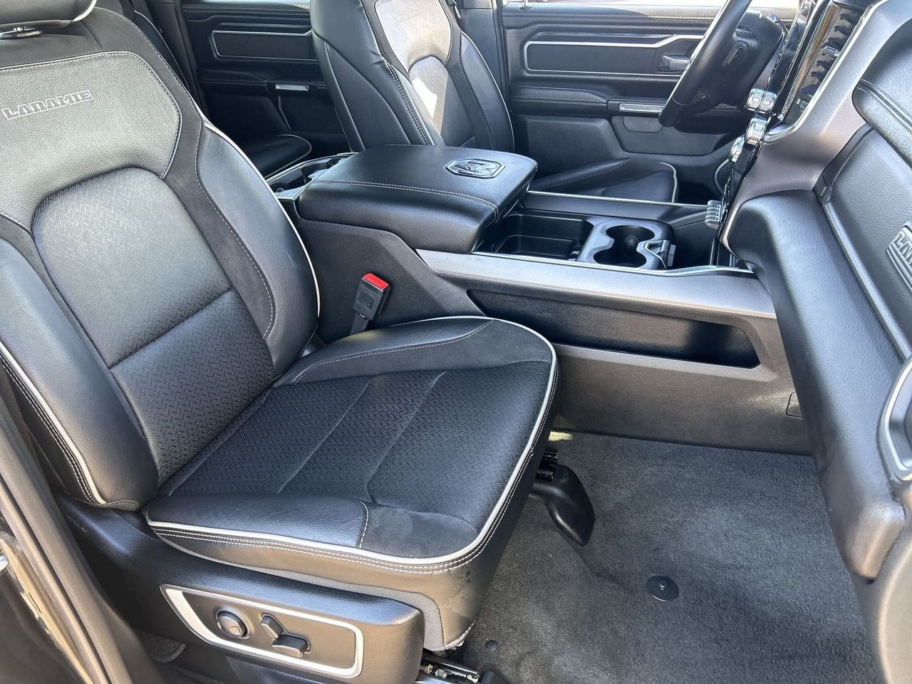 2023 RAM Ram 1500 Pickup Laramie - Photo 8