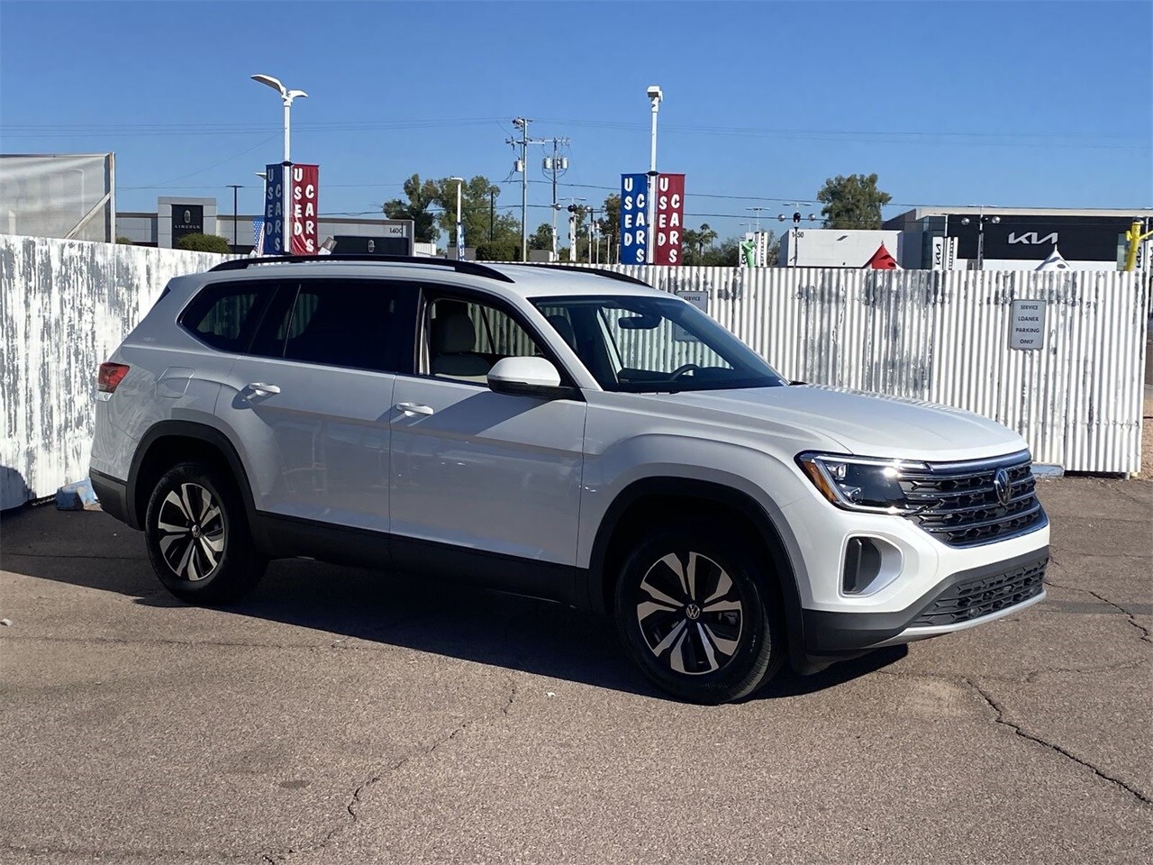 2026 Volkswagen Atlas SE photo 3