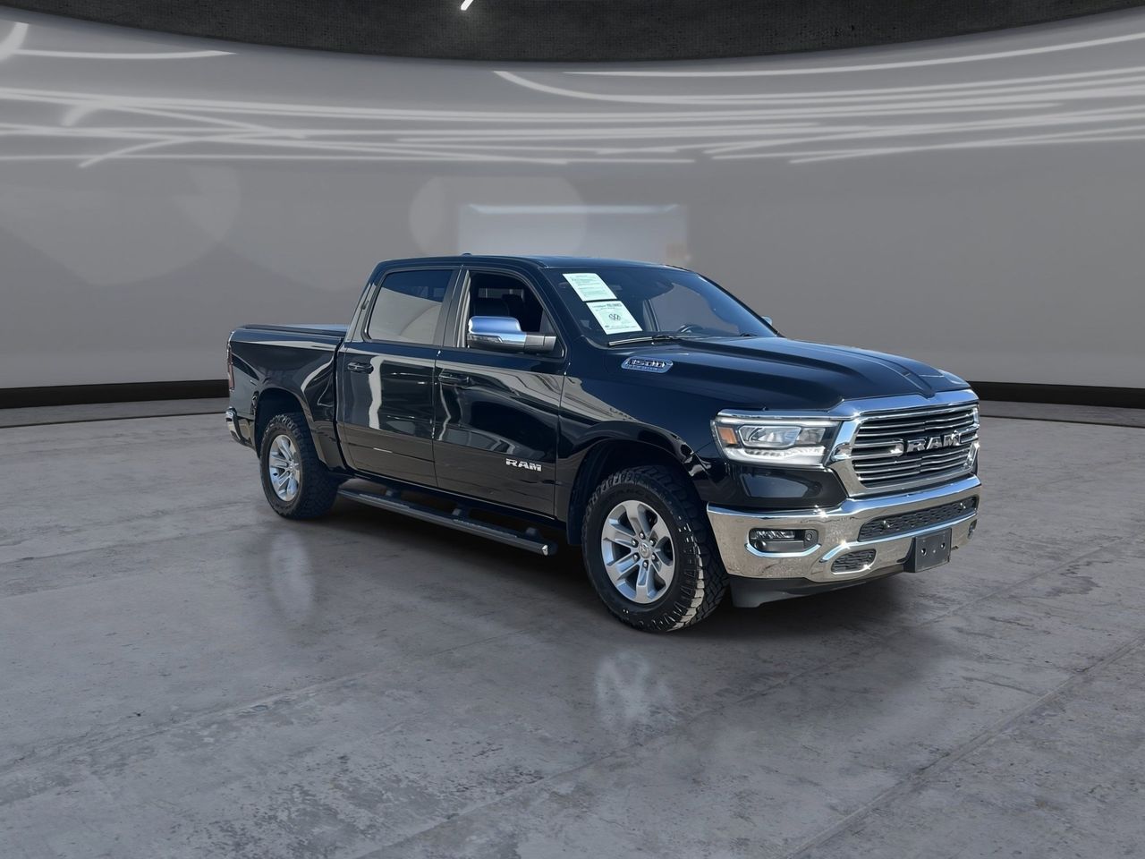 View vehicle photo 2