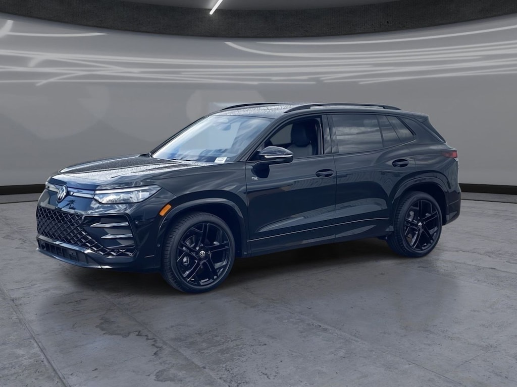 New 2026 Volkswagen Tiguan 2.0T SE R-Line Black SUV