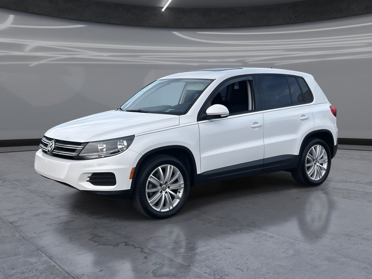 Used 2013 Volkswagen Tiguan S with VIN WVGCV3AXXDW610529 for sale in Phoenix, AZ
