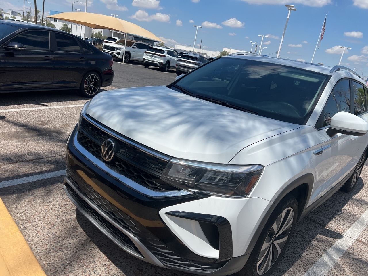 Used 2022 Volkswagen Taos SE with VIN 3VVTX7B25NM058451 for sale in Phoenix, AZ