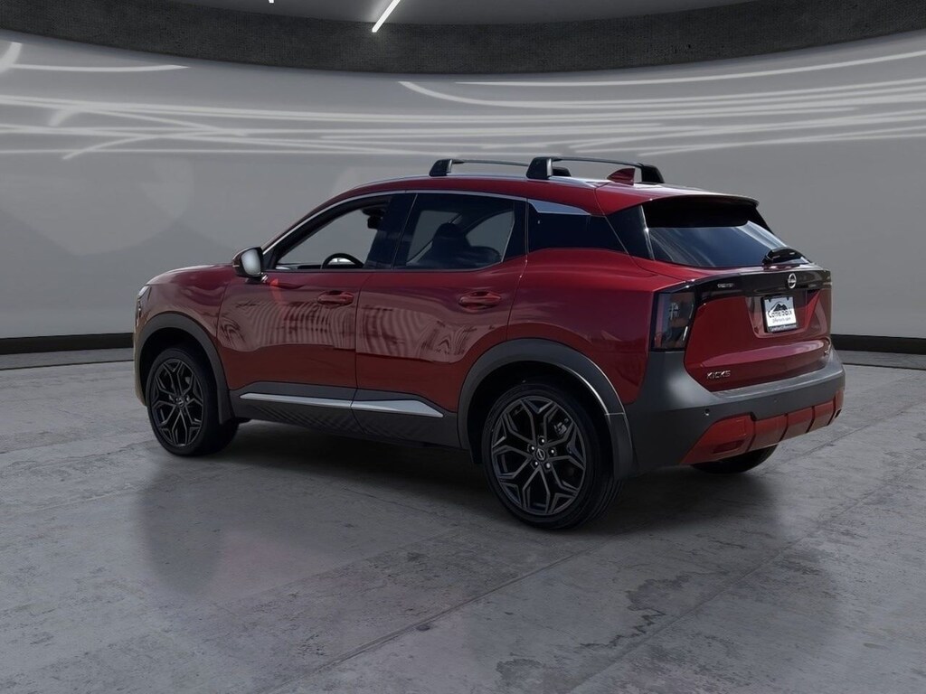 Used 2025 Nissan Kicks SR SUV