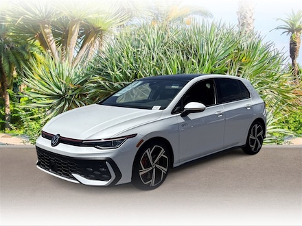 2025 Volkswagen Golf GTI 2.0T SE Hatchback