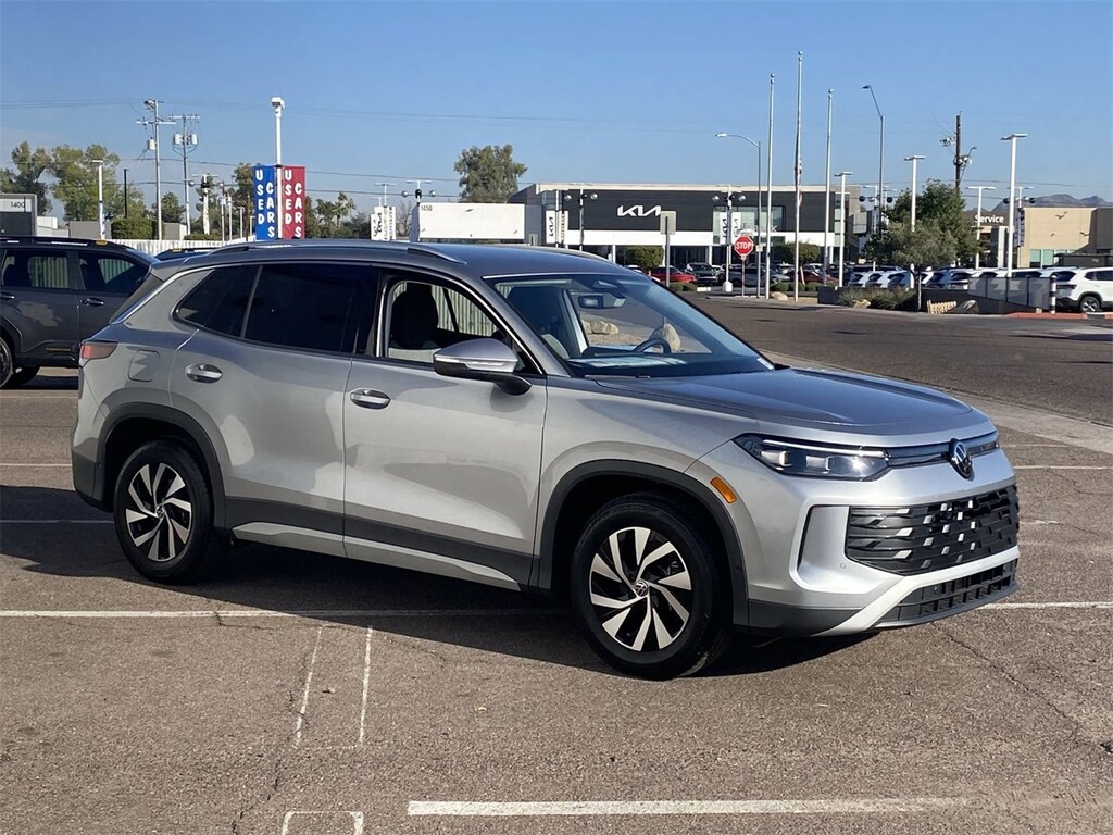 New 2026 Volkswagen Tiguan 2.0T S SUV