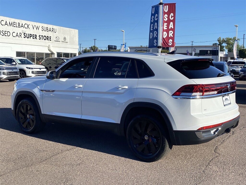 New 2026 Volkswagen Atlas Cross Sport 2.0T SE w/Technology SUV