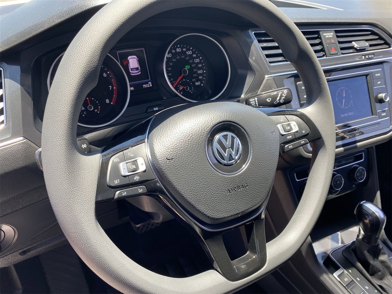 Tiguan S