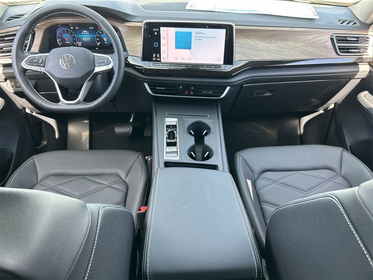 Image 11 of 2025 Volkswagen Atlas