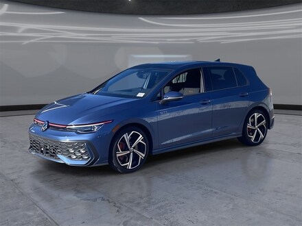 2025 Volkswagen Golf GTI 2.0T SE Hatchback