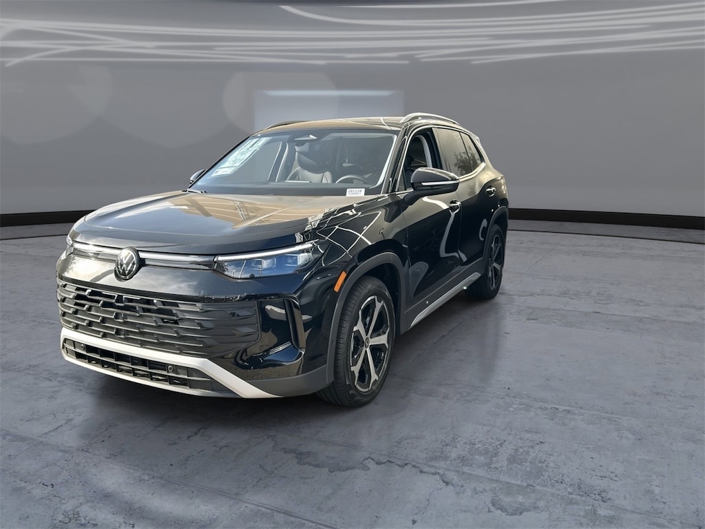 New 2026 Volkswagen Tiguan 2.0T SE SUV