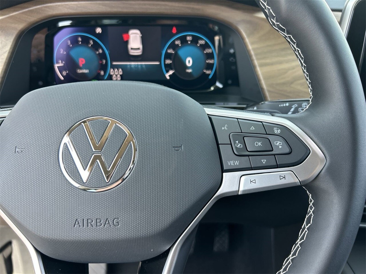 Image 21 of 2025 Volkswagen Atlas