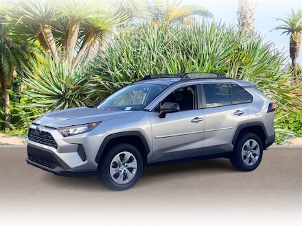 2020 Toyota RAV4 LE SUV
