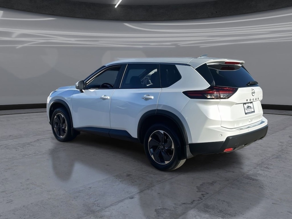 Used 2025 Nissan Rogue SV SUV