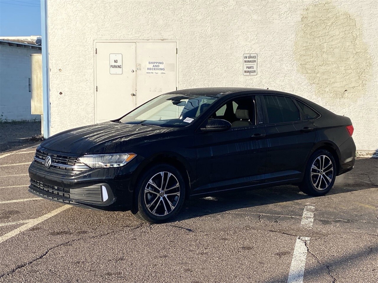 2024 Volkswagen Jetta 1.5T Sport photo 3