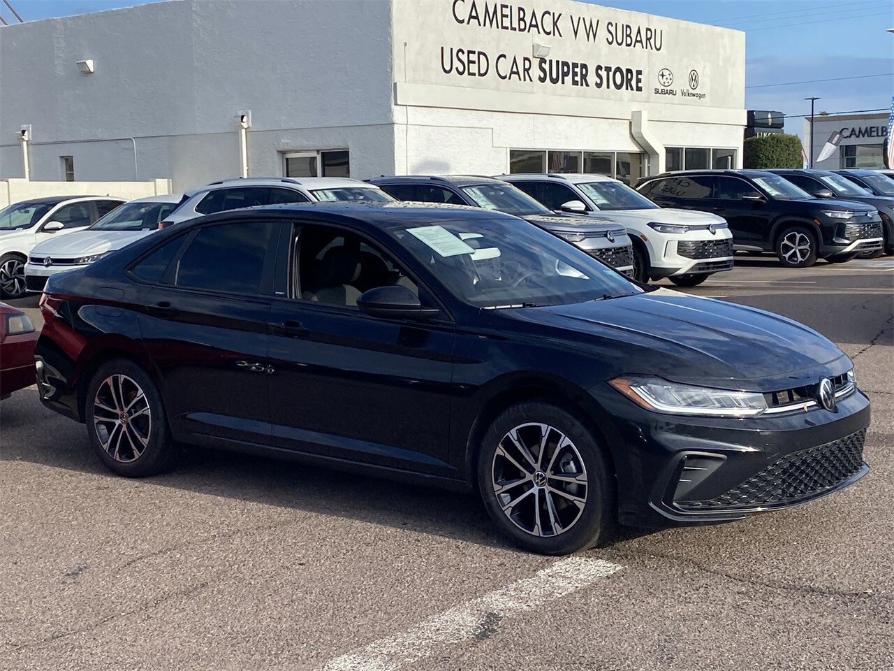 2025 Volkswagen Jetta 1.5T Sport photo 3