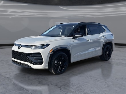 2025 Volkswagen Tiguan 2.0T SE R-Line Black SUV