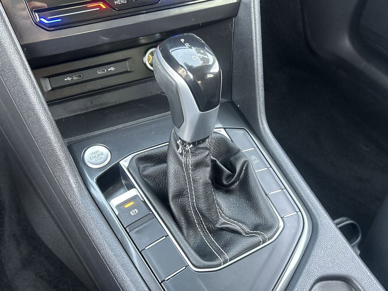 2023 Volkswagen Tiguan SE - Photo 27