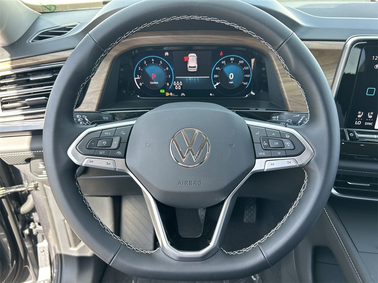 Image 19 of 2025 Volkswagen Atlas