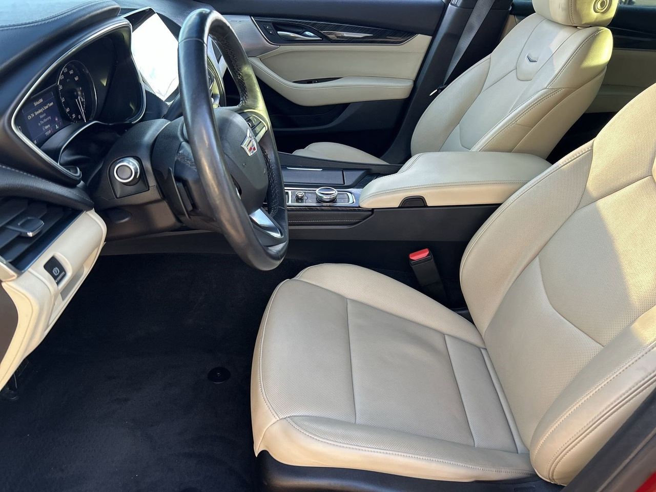 Used 2021 Infrared Tintcoat Cadillac Premium Luxury image 16