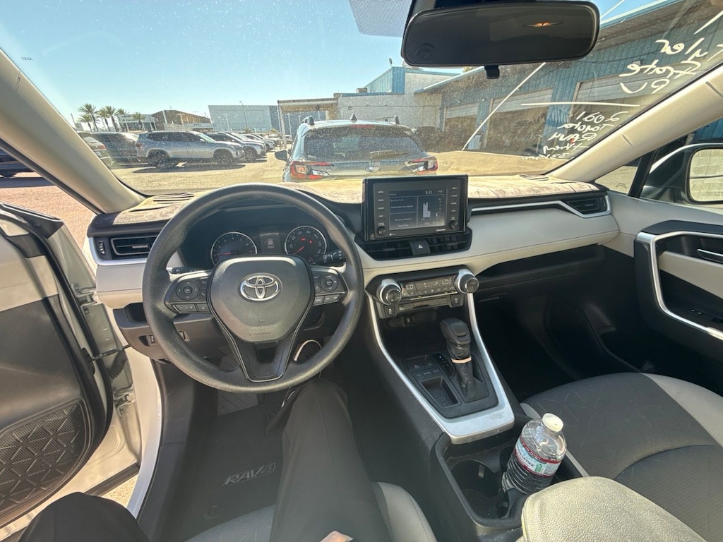Used 2021 Toyota RAV4 XLE SUV