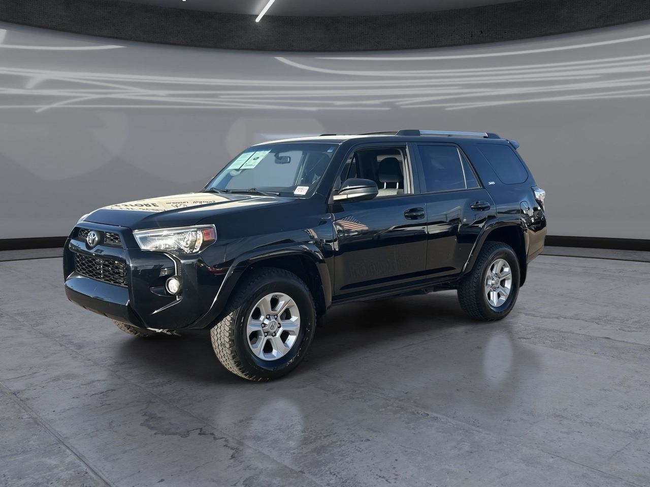 Used 2019 Midnight Black Metallic Toyota SR5 image 3