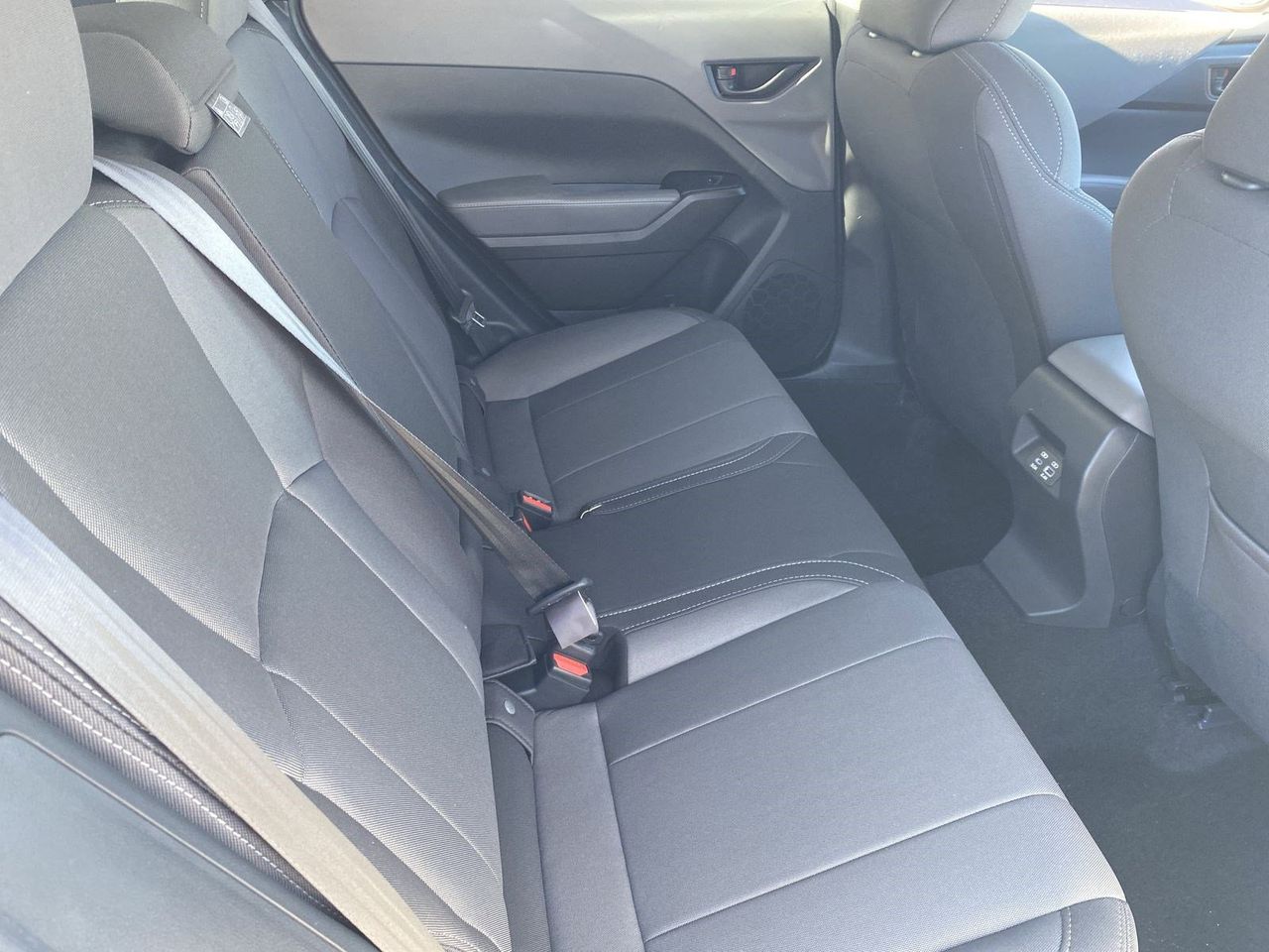 New 2026 Crystal White Pearl Subaru Premium image 9