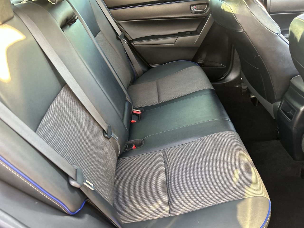 Used 2018 Slate Metallic Toyota SE image 10