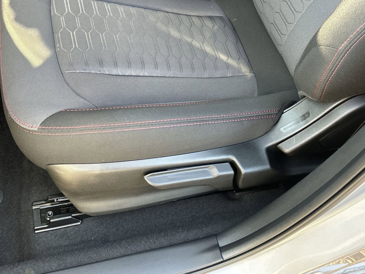 Certified Used 2025 Ice Silver Subaru Sport image 17