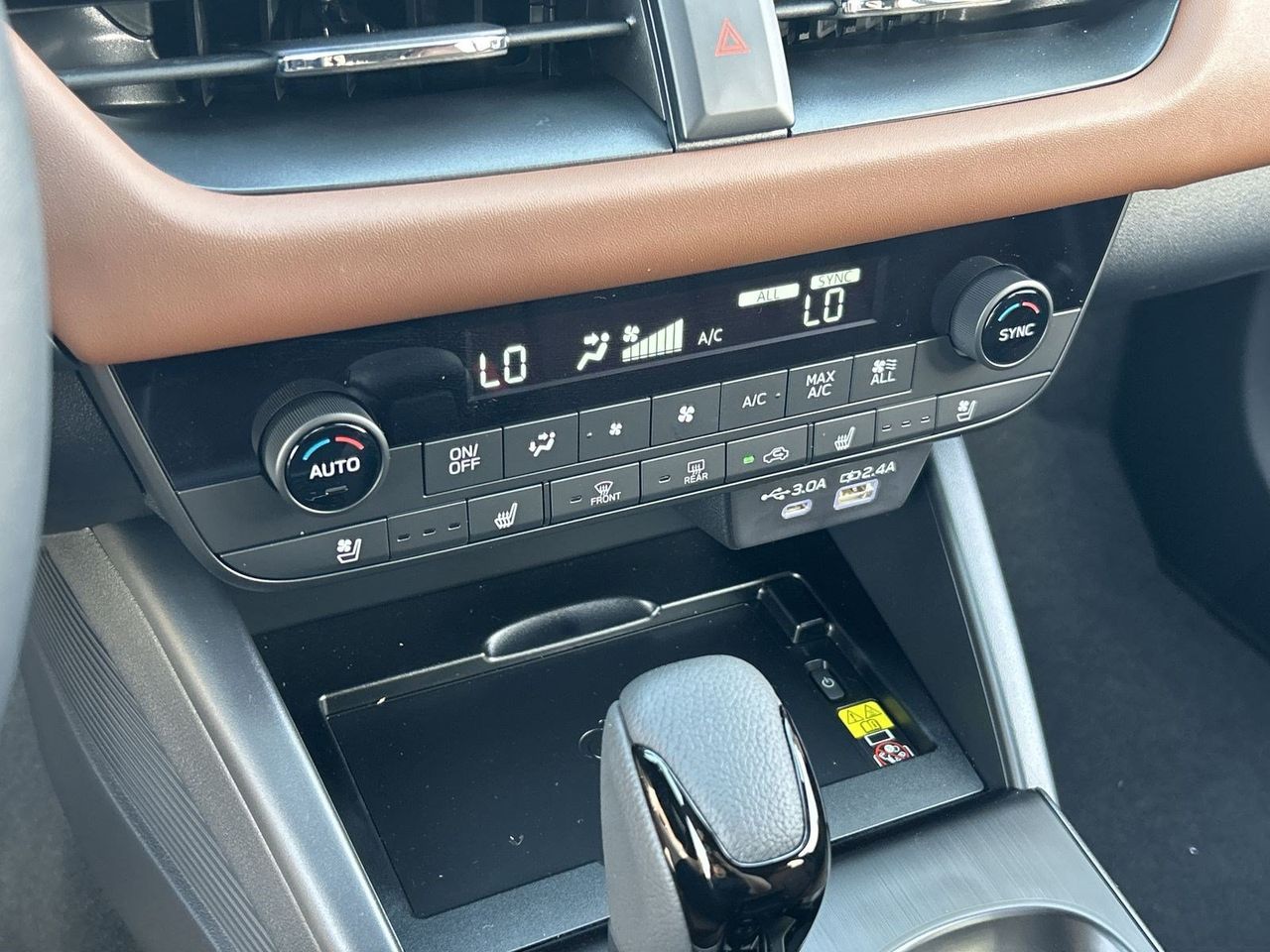 New 2026 Crystal Black Silica Subaru Touring XT image 24