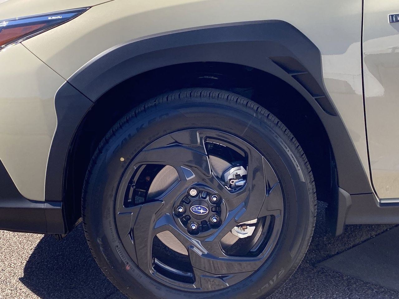 New 2026 Sand Dune Pearl Subaru Sport Hybrid image 6