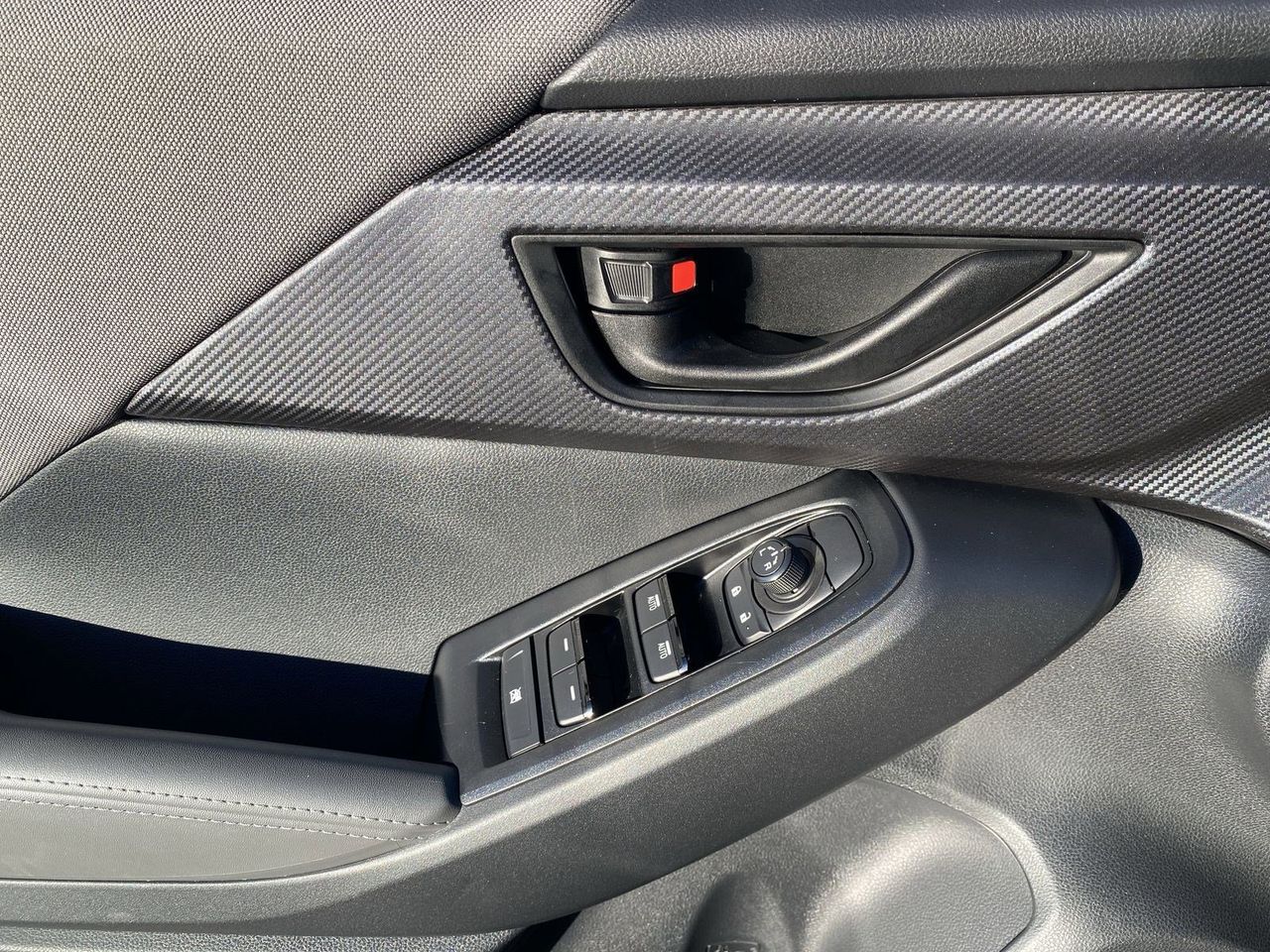 New 2026 Crystal White Pearl Subaru Premium image 17