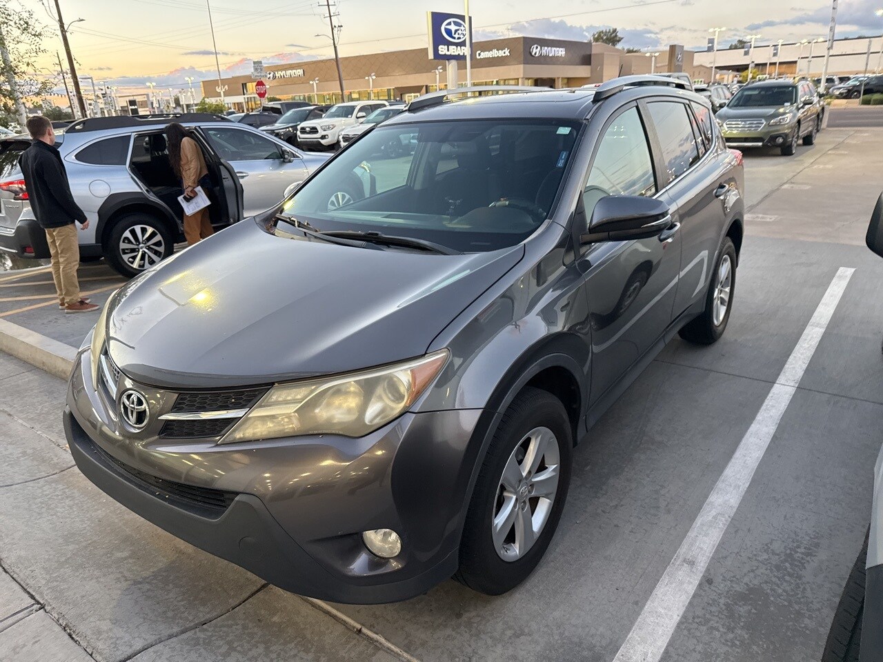 2013 Toyota RAV4 XLE photo 2