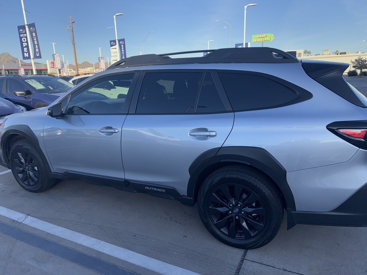 2023 Subaru Outback Onyx Edition XT photo 4