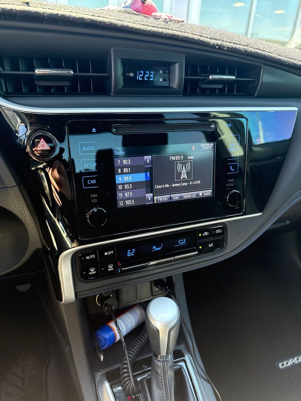 Used 2018 Slate Metallic Toyota SE image 2