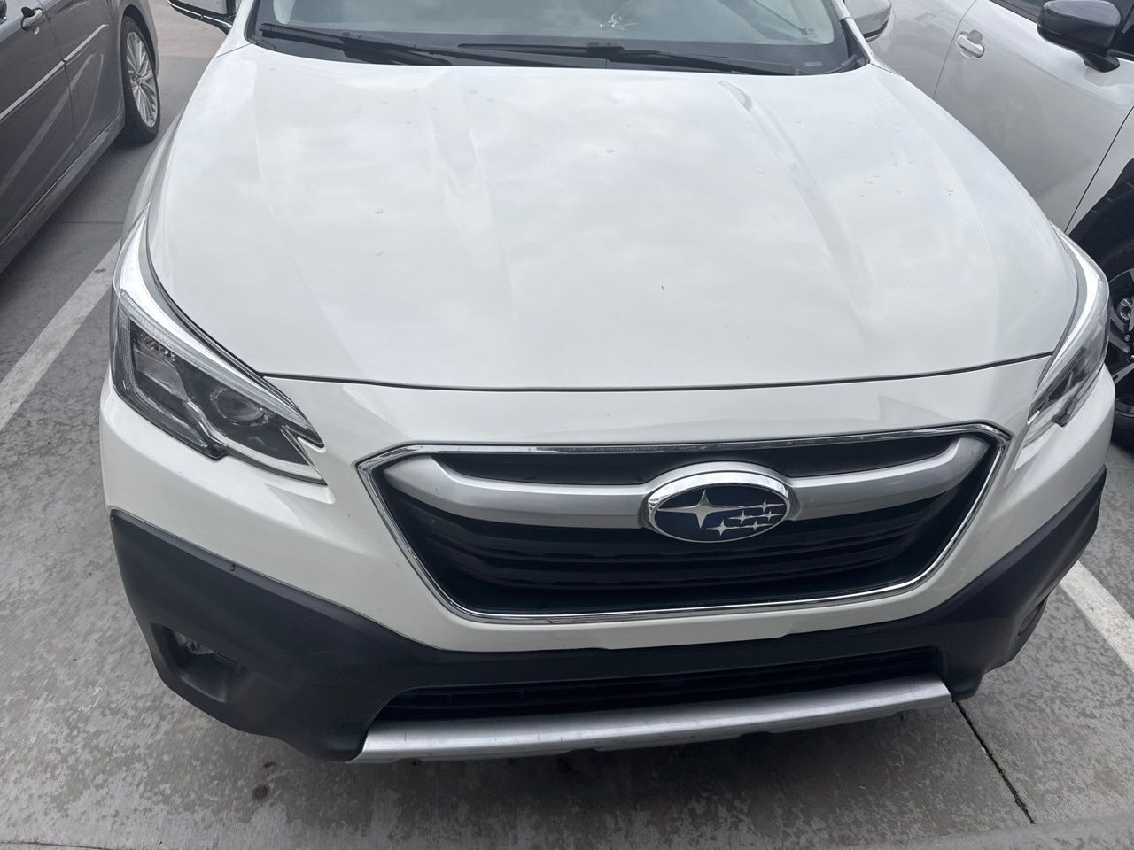 Used 2022 Crystal White Pearl Subaru Limited image 7