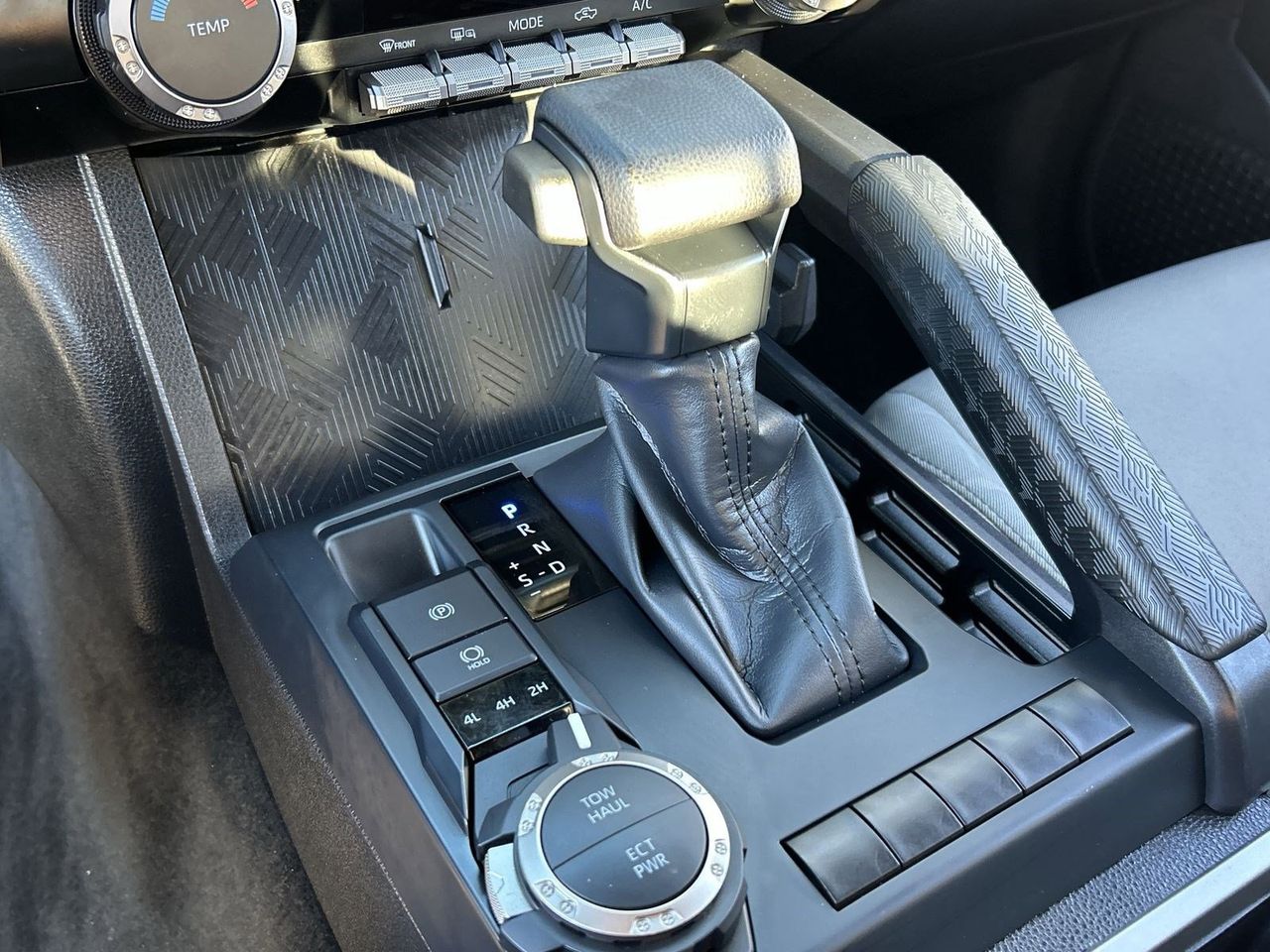 Used 2024 Underground Toyota SR5 image 26