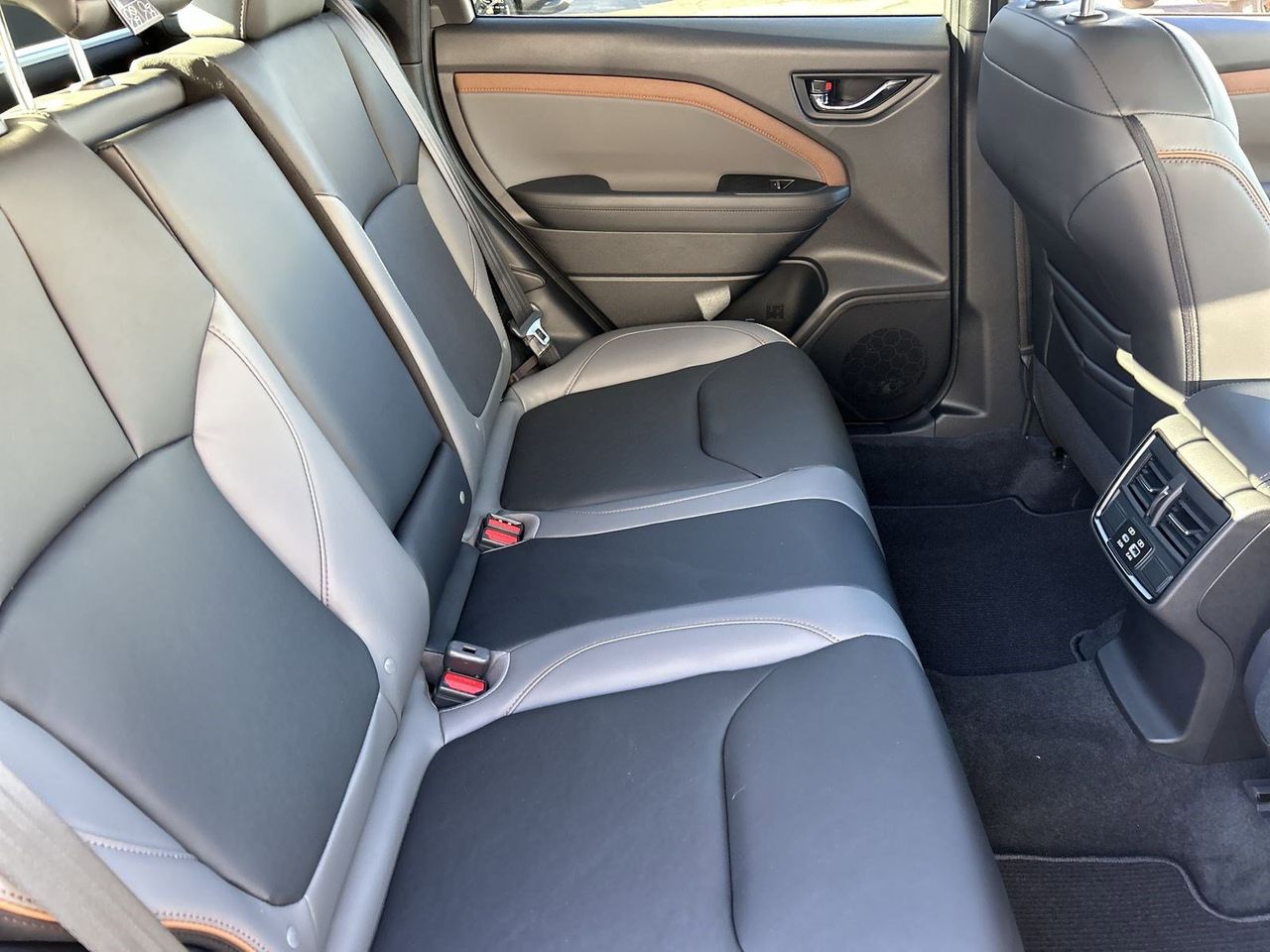 New 2026 River Rock Pearl Subaru Sport Hybrid image 9