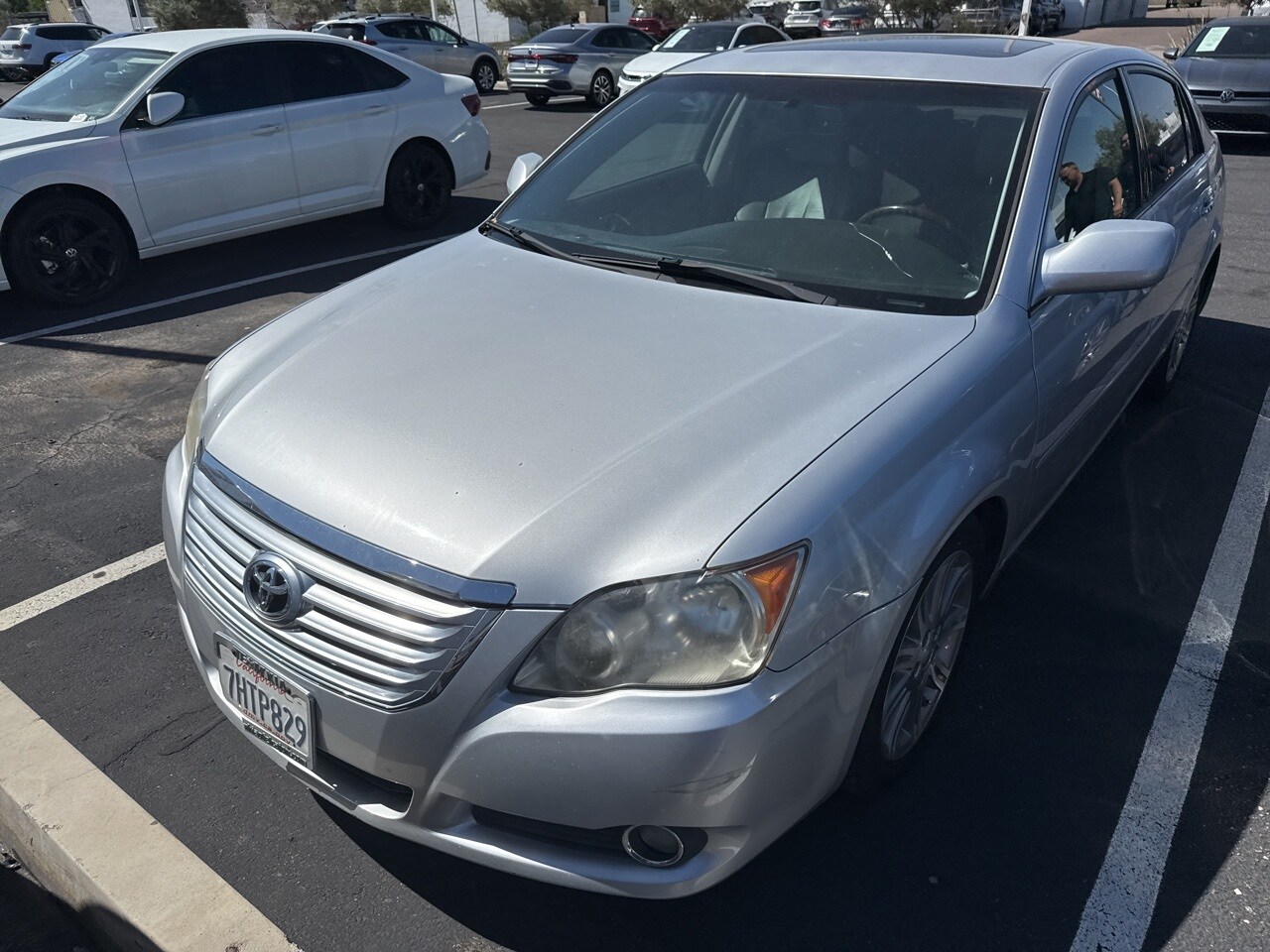 2008 Toyota Avalon Limited photo 2