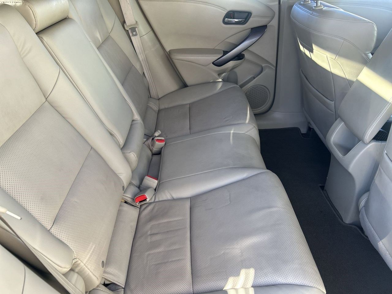 Used 2014 White Acura Technology Package image 10