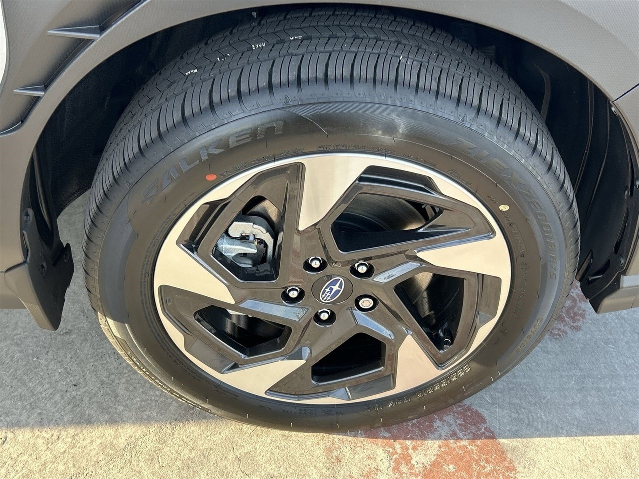 New 2026 Ice Silver Subaru Limited image 6