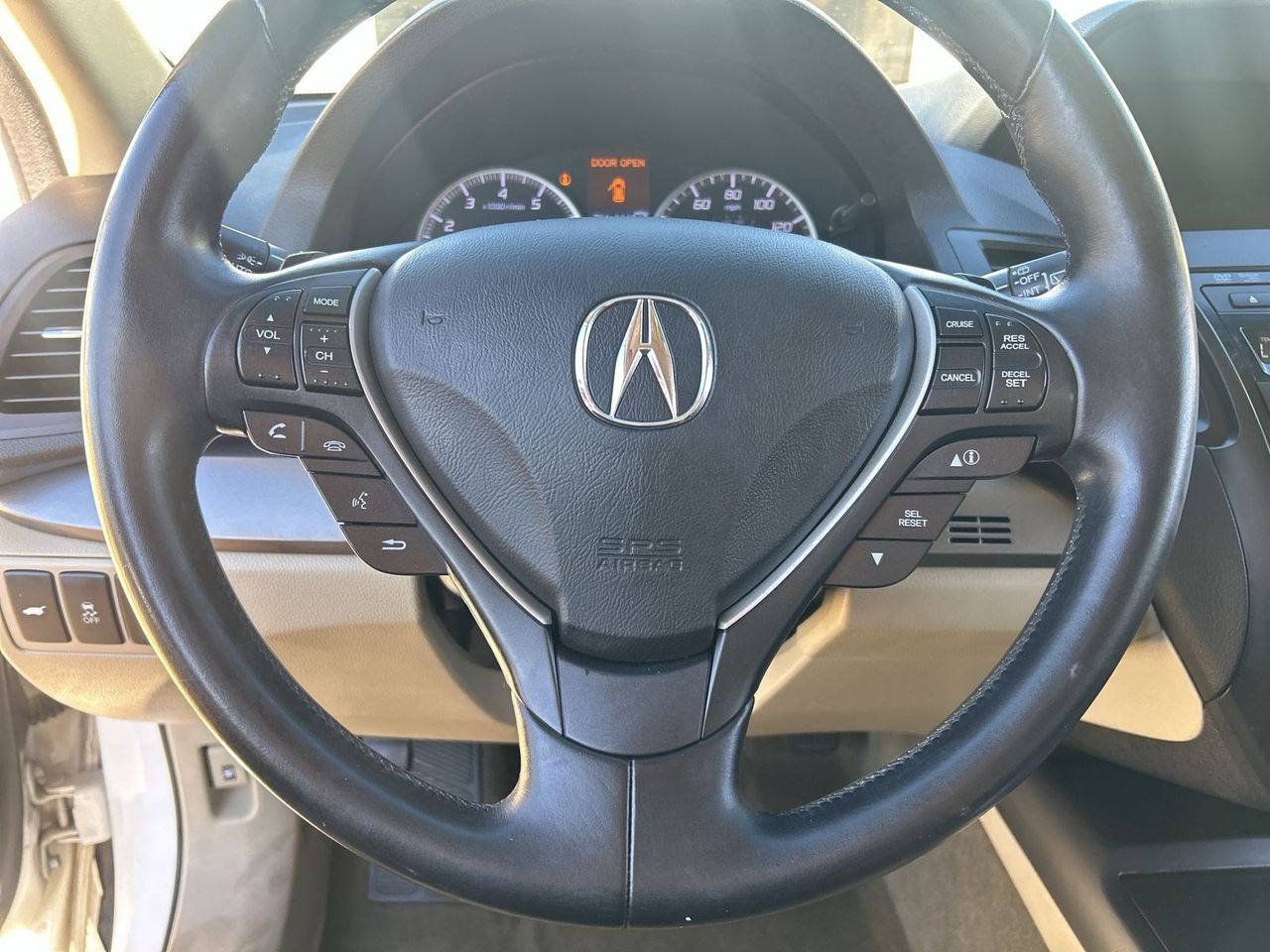 Used 2014 White Acura Technology Package image 20